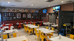 Thai near Hollywood Premiere Motel